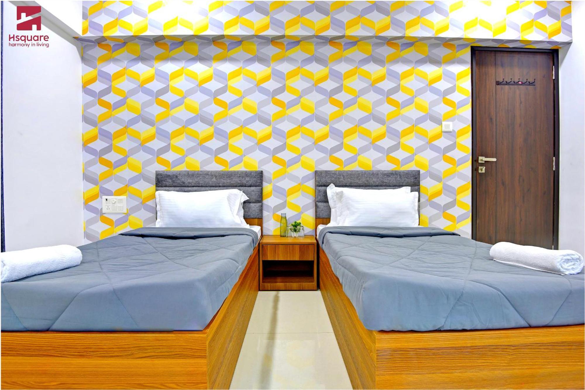 Hsquare Luxury Apartments Goregaon Bombay Esterno foto