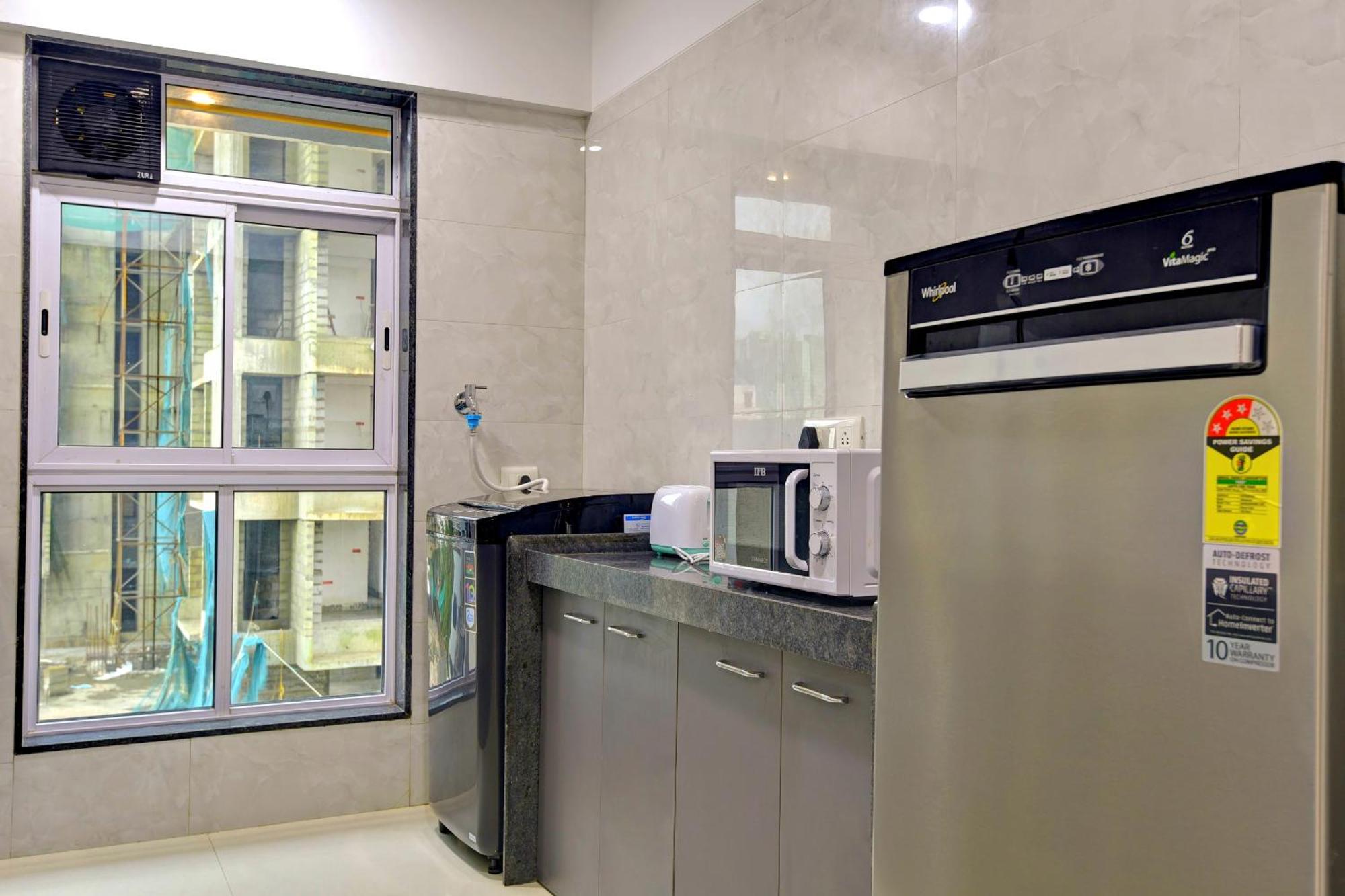 Hsquare Luxury Apartments Goregaon Bombay Esterno foto